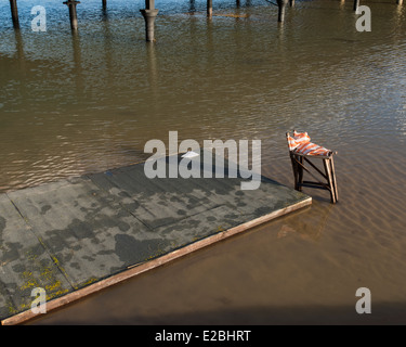 Die Folgen der Flutwelle von Dezember 2013 bei Great Yarmouth Strandpromenade, Norfolk Stockfoto