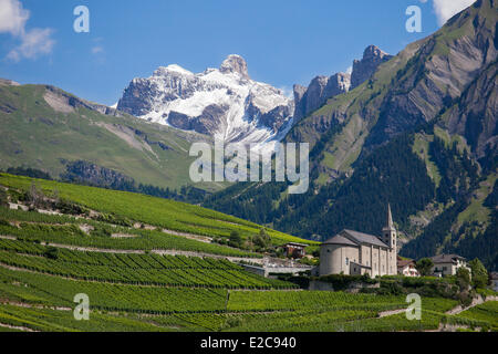 Schweiz, Kanton Wallis, Rhonetal, Sion Bereich und Diablerets Bergmassiv Stockfoto