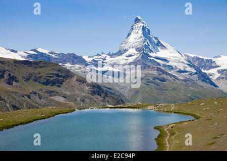 Schweiz, Kanton Wallis, Zermatt, den Stellisee-See und das Matterhorn (4478 m) Stockfoto