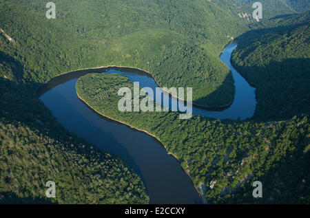 Frankreich, Puy de Dome, Queuille, Queuille Mäander Sioule Flusses (Luftbild) Stockfoto