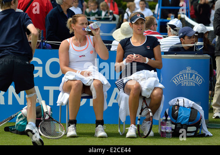 Anna-Lena Grönefeld (Deutschland) spielen Doppel mit Julia Goerges (Deutschland) im Devonshire Park, Eastbourne, 2014 Stockfoto