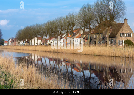 Blick auf Damme, eines der schönsten mittelalterlichen Dörfchen in Flandern, Belgien Stockfoto