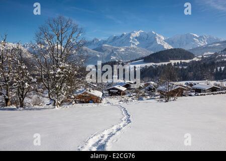 Frankreich, Haute Savoie, Cordon, de Assomption Kirche Notre-Dame, Blick auf den Mont Blanc (4810m) und das massiv Stockfoto