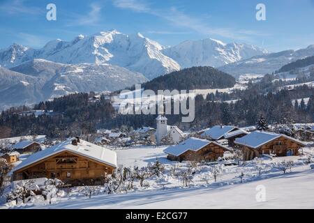 Frankreich, Haute Savoie, Cordon, de Assomption Kirche Notre-Dame, Blick auf den Mont Blanc (4810m) und das massiv Stockfoto