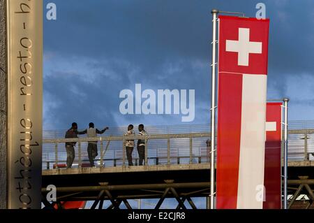 Schweiz, Kanton Waadt, Lausanne, Stadtzentrum, an der großen Brücke von The Way of Gabelstapler anzeigen Stockfoto