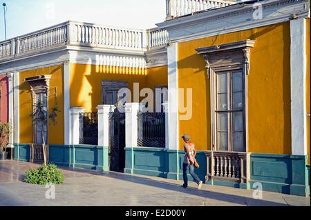 Waren Lima Barranco Bezirk Kolonialgebäude der Parque municipal de Barranco Stockfoto