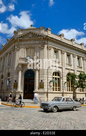 Argentinien Buenos Aires Provinz San Antonio de Areco der Bank auf dem zentralen Platz Stockfoto