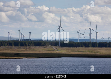 Lochgoin Stausee im Windpark der ScottishPower Whitelee Eaglesham moor, Ayrshire. Stockfoto