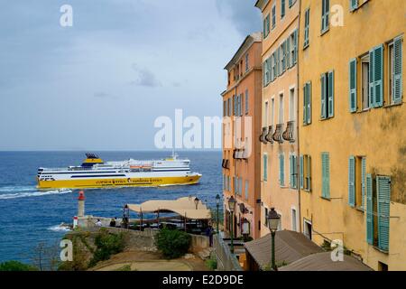 Frankreich, Haute Corse Bastia, Zitadelle Ortsteil Terranova, Corsica Ferries Fähre, die die Stadt zu verlassen Stockfoto