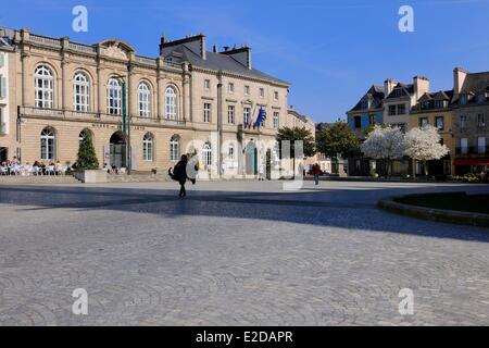 Frankreich Finistere Quimper Museum of Fine Arts und Rathaus auf Laennec Platz Stockfoto