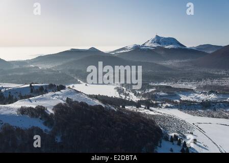 Frankreich Puy de Dome regionalen Naturpark der Vulkane der Auvergne Saint-unsere-Les-Roches Puy des Gouttes Puy Pariou und Puy Stockfoto