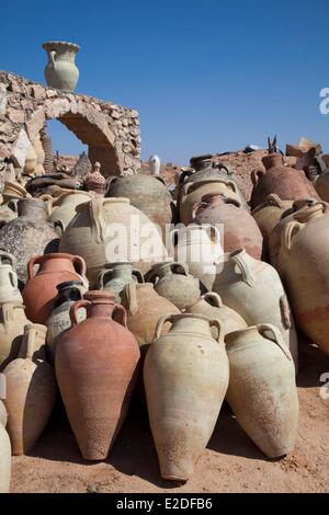 Tunesien, Djerba, Guellala Dorf, Keramik El Maaden Stockfoto