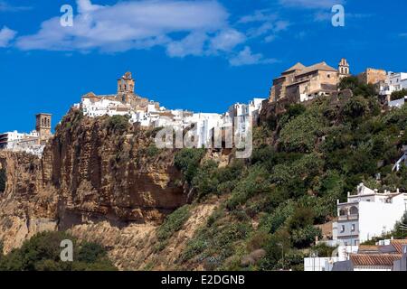 Spanien, Andalusien, weiße Dorf von Arcos De La Frontera, der arabische Foretress oben auf dem Hügel Stockfoto