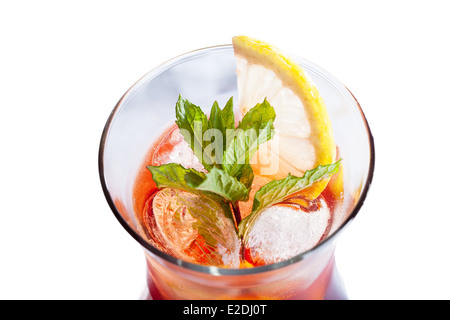 Minze im Glas kühlen Limonade, Nahaufnahme Stockfoto