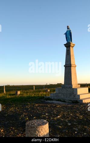 Territoire de Belfort in Frankreich Ballon d ' Alsace oben (1247 m) Statue der Jungfrau Stockfoto