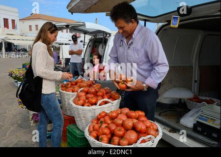 Griechenland-Kykladen-Inseln Mykonos Insel Chora (Mykonos-Stadt) Gemüsemarkt Stockfoto