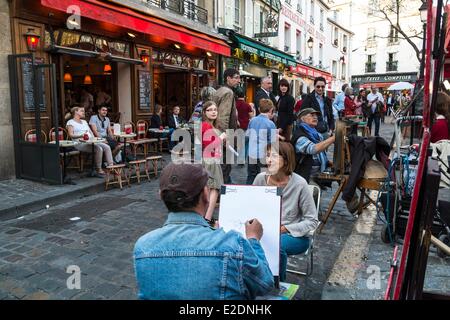 Frankreich Paris Montmartre Place du Tertre ein Treffpunkt für Künstler und Portraitmaler Stockfoto