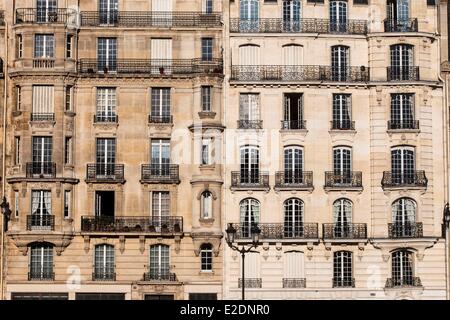 Frankreich Paris Haussmann-Gebäude-Fassade Stockfoto