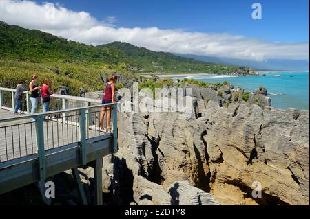 Neuseeland Südinsel Westküste Punakaiki am Rande des Paparoa National Park die Pancake Rocks sind eine stark erodierte Stockfoto