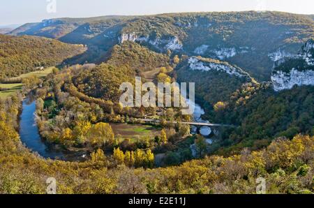 Frankreich-Tarn et Garonne Aveyron-Schluchten in der Nähe von Saint Antonin Noble Val-der Zirkus-Knochen Stockfoto