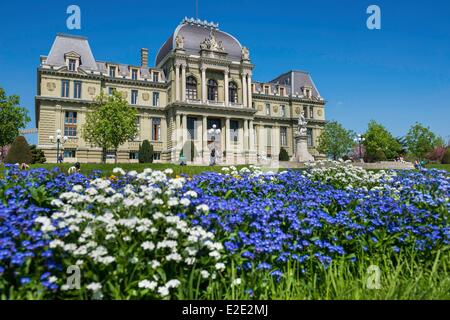 Schweiz Kanton Vaud Lausanne Gerichtsgebäuden und Statue von William Tell Stockfoto