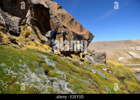 Peru-Arequipa Provinz Chivay Mismi Vulkan (5597 m) die Mismi wurde als die am weitesten entfernten Quelle des Amazonas fest identifiziert. Stockfoto