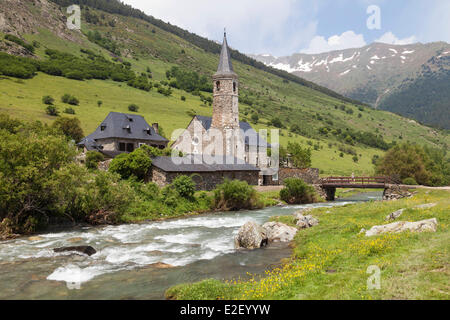 Spanien, Katalonien, Val d ' Aran, Salardu, das Heiligtum der Montgarri und der Noguera Pallaresa River in der Nähe der Baskenmütze plateau Stockfoto