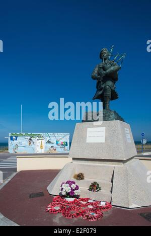 Frankreich, Calvados, Colleville Montgomery, d-Day Piper Bill Millin Denkmal Stockfoto