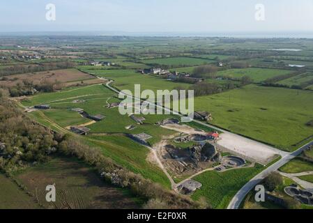 Frankreich, Manche, Saint Marcouf, Crisbecq Batterie, Atlantikwall deutschen Küstenbatterien (Luftbild) Stockfoto