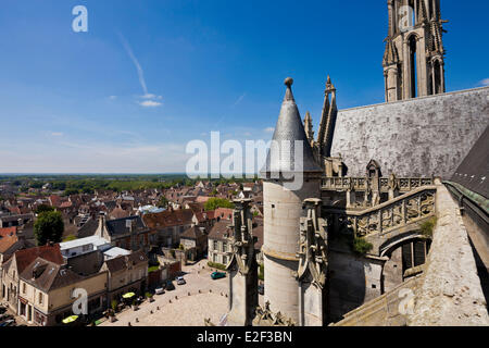 Frankreich, Oise, Senlis, Übersicht von der gotischen Kathedrale Notre Dame Stockfoto