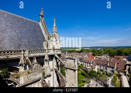 Frankreich, Oise, Senlis, Übersicht von der gotischen Kathedrale Notre Dame Stockfoto