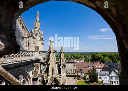 Frankreich, Oise, Senlis, Übersicht von der gotischen Kathedrale Notre Dame Stockfoto