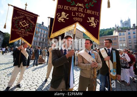 Frankreich Rhone Lyon Gesellen von der Tour de France das Fest der Saint Anne 29 bis 31. Juli 2011 parade Gesellen Platz Saint Stockfoto