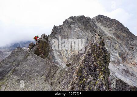 Frankreich, Haute Garonne, Klettern die Grate Boum Maupas, Spitze Maupas (3019 m) Stockfoto