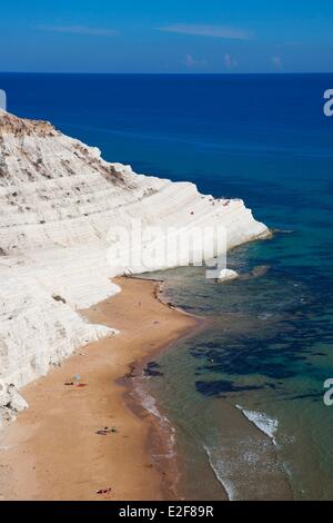 Italien, Sizilien, Provinz Agrigent, Realmonte, Scala dei Turchi (Türkische Treppe), rock-Formation in den Klippen Stockfoto