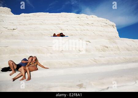 Italien, Sizilien, Provinz Agrigent, Realmonte, Scala dei Turchi (Türkische Treppe), rock-Formation in den Klippen Stockfoto