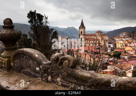 Italien, Sizilien, Messine Provinz Novara di Sicilia Bergdorf Stockfoto