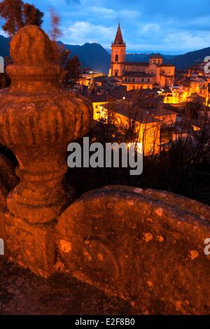 Italien, Sizilien, Messine Provinz Novara di Sicilia Bergdorf Stockfoto