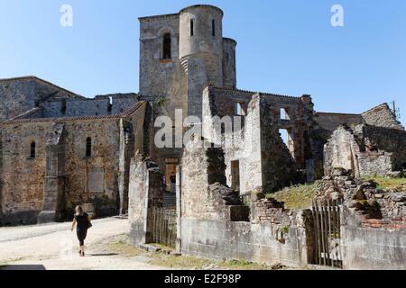 Frankreich, Haute-Vienne, Oradour Sur Glane, die Ruinen zerstört während des zweiten Weltkriegs 10. Juni 1944, Kirche Stockfoto