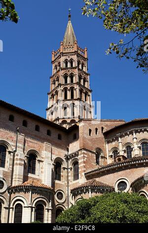 Frankreich Haute Garonne Toulouse Stop auf el Camino de Santiago als Teil des Weltkulturerbes von UNESCO St. Sernin Basilica bell Stockfoto