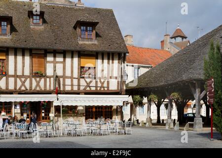 Frankreich, Cote d ' or, Nolay, halbe Fachwerkhaus Stockfoto