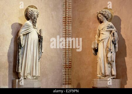 Frankreich Haute Garonne Toulouse Musée des Augustins ND De La Pitie Kapelle gotische Skulpturen eines unbekannten Apostel und St. John Stockfoto
