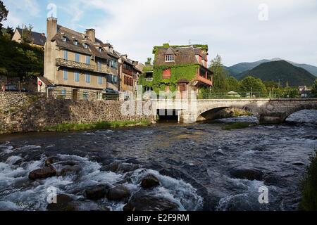 Arreau, Neste d'Aure Ufer, Louron Tal, Hautes Pyrenäen, Frankreich Stockfoto