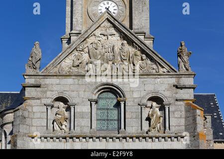 Frankreich, Yonne, Quarre Les, Kirche, Morvan regionalen Naturpark Parc Naturel Regional du Morvan Stockfoto