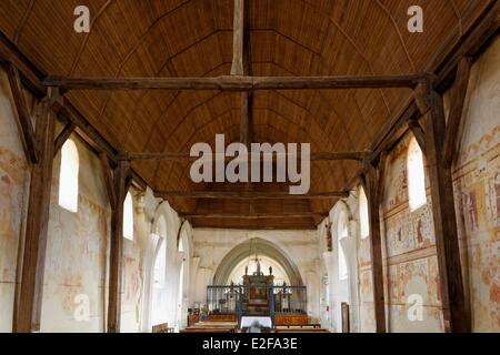 Frankreich, Yonne, Moutiers En Puisaye, Saint-Pierre et Saint-Paul-Kirche in Richtung Saint-Sauveur-En Puisaye Stockfoto