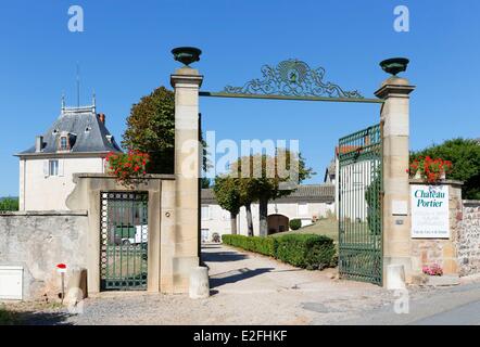 Frankreich-Saone et Loire Chateau-Portier Moulin Keller einen Vent Appellation Beaujolais Weinberg exklusive Eigenschaft Chastel-SAUZET Stockfoto