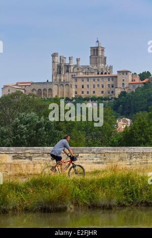 Aufgeführten Frankreich Herault Beziers Canal du Midi als Weltkulturerbe von UNESCO St Nazaire Kathedrale aus dem 13. Jahrhundert in der Stockfoto