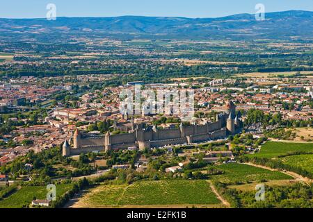 Frankreich, Aude, Carcassonne, mittelalterliche Stadt Weltkulturerbe der UNESCO (Luftbild) Stockfoto