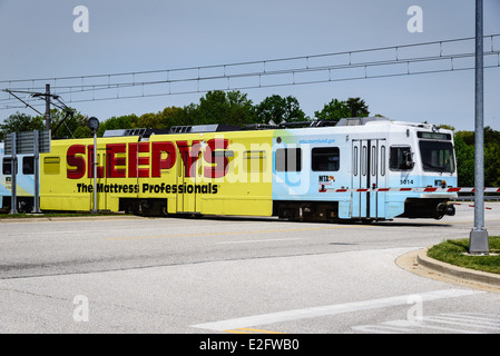 Baltimore Light Rail Fahrzeug am BWI, Hunt Valley Line, BWI Station, Maryland Stockfoto