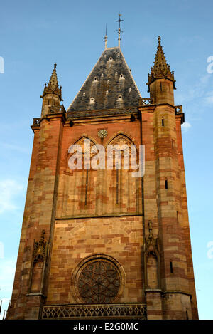 Frankreich Bas Rhin Niederhaslach Saint Florent Stiftskirche datiert 13. Jh. Turm Stockfoto